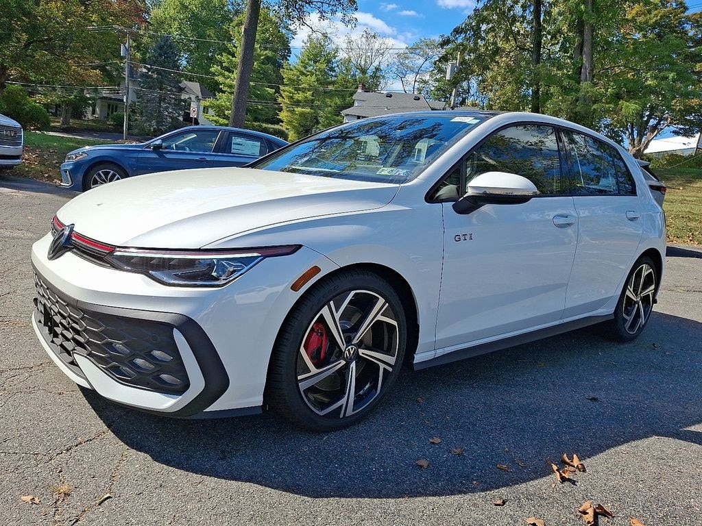 New 2025 Volkswagen Golf GTI 2.0T SE Hatchback