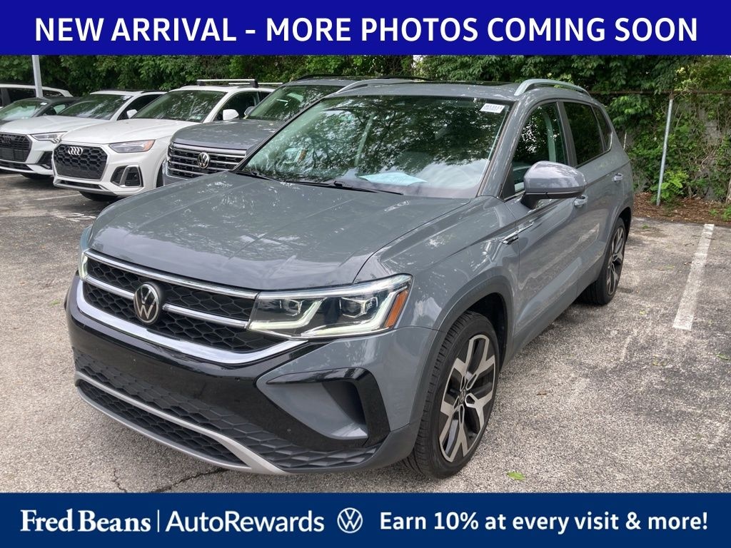 Used 2022 Volkswagen Taos 1.5T SEL 4MOTION SUV