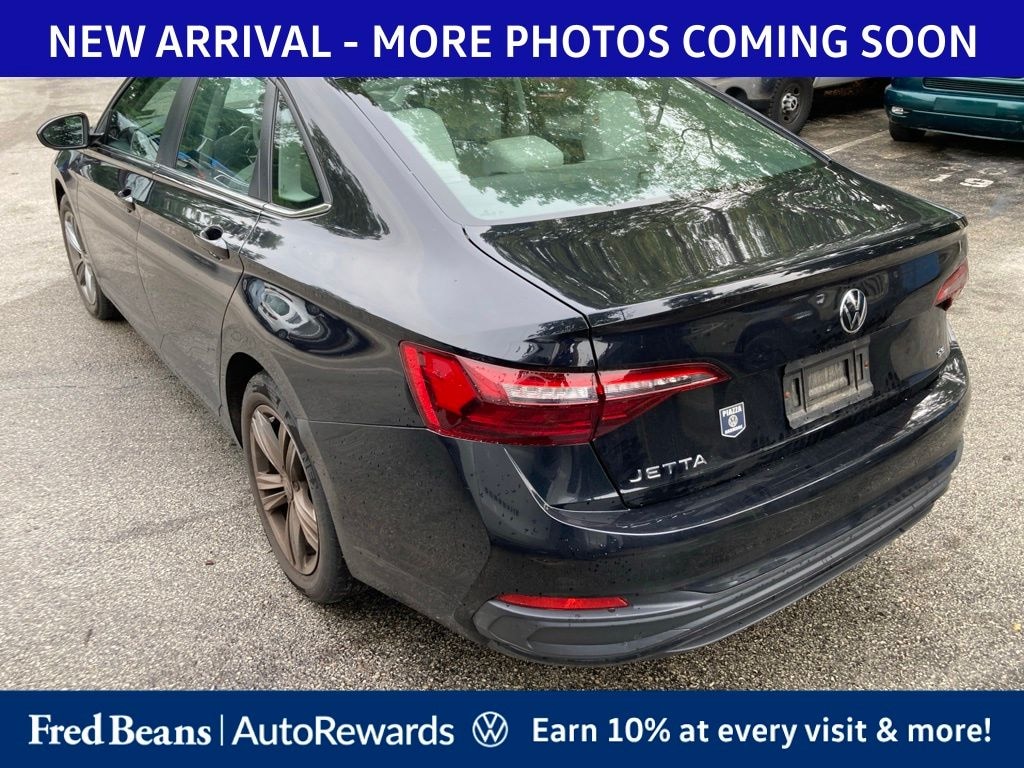 Used 2023 Volkswagen Jetta 1.5T SE Sedan