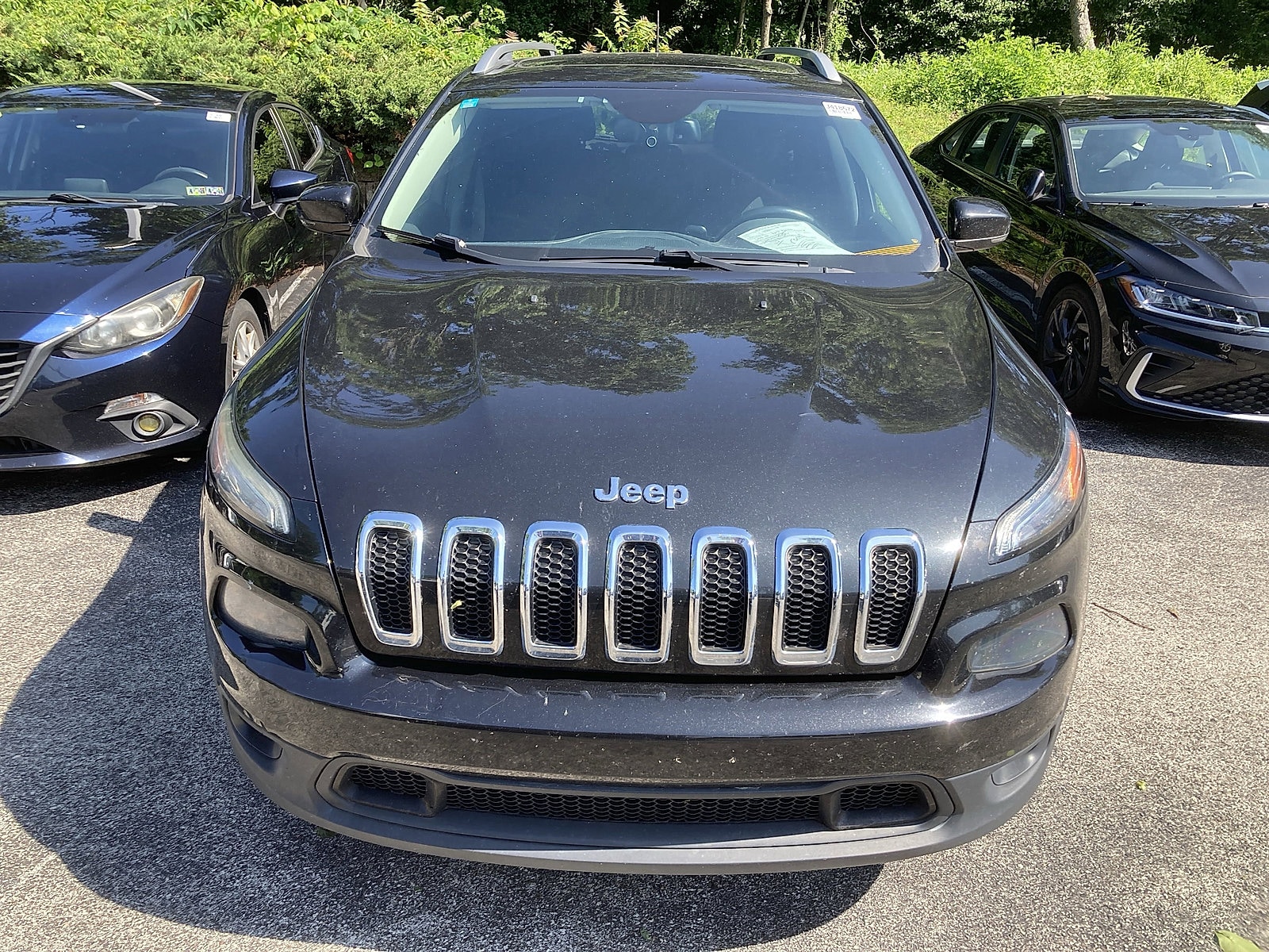 Used 2015 Jeep Cherokee Latitude with VIN 1C4PJMCS0FW745028 for sale in Devon, PA