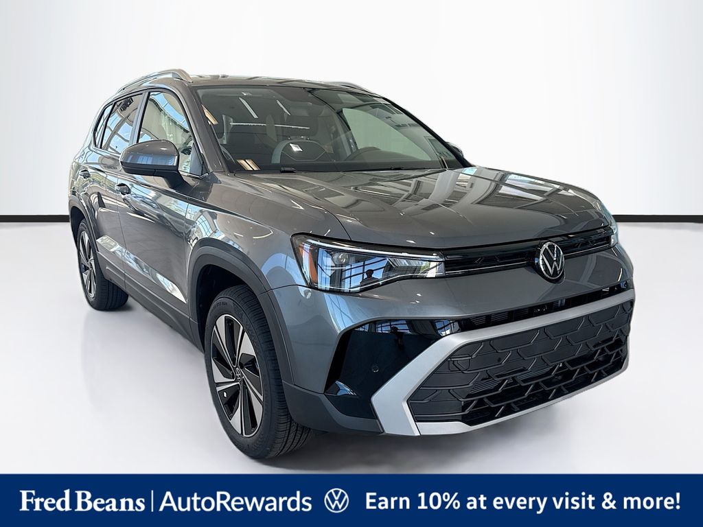 2026 Volkswagen Taos 1.5T SE 4Motion's photo