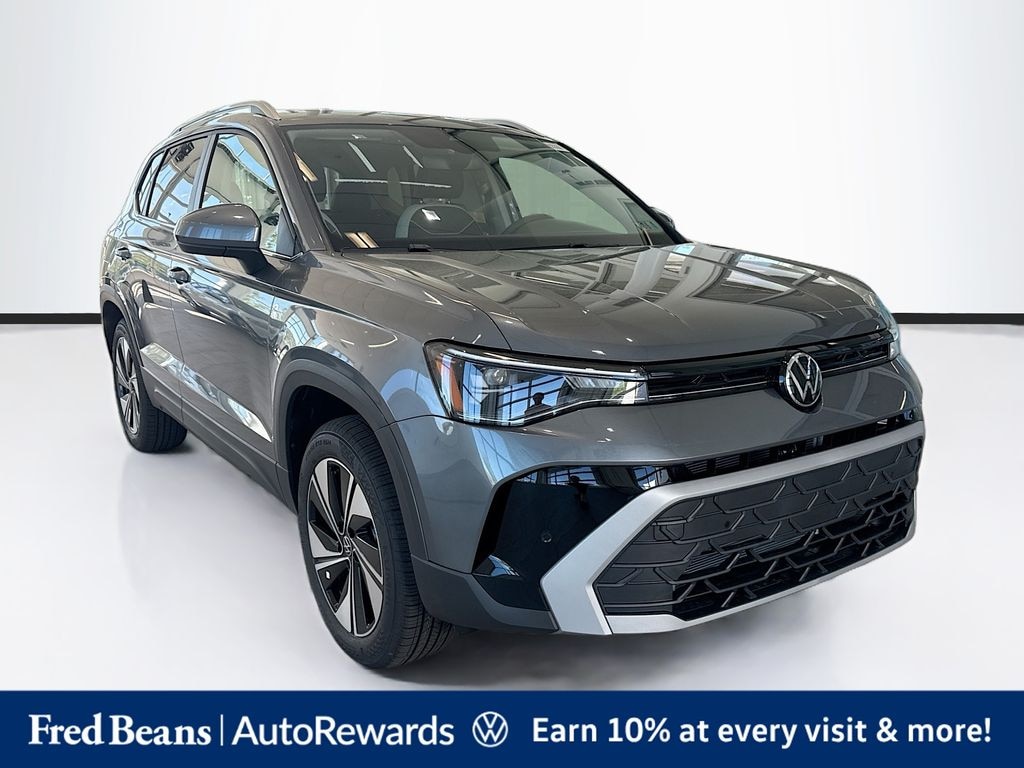 New 2026 Volkswagen Taos 1.5T SE SUV