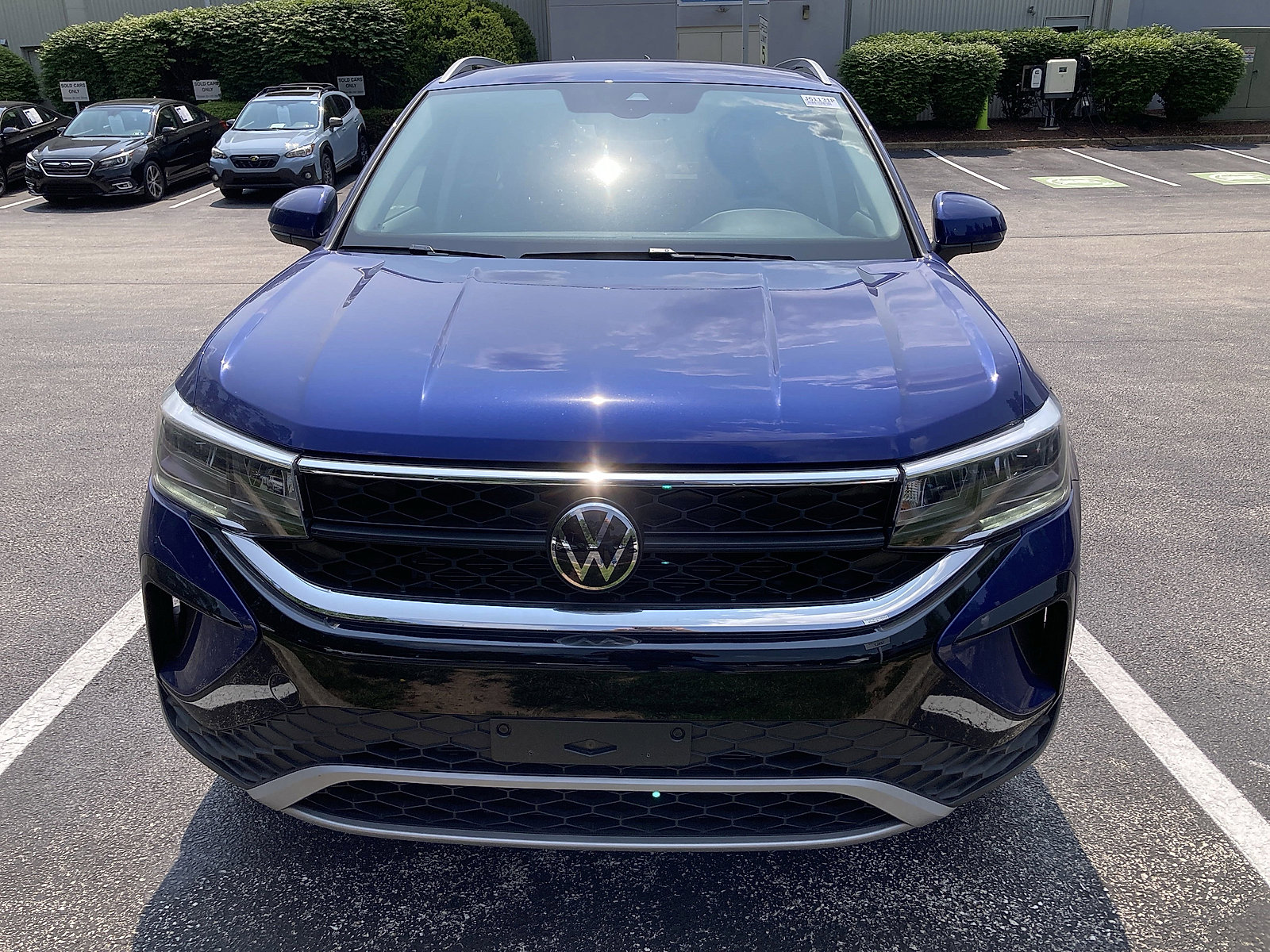 Certified 2024 Volkswagen Taos SE with VIN 3VVUX7B20RM026551 for sale in Devon, PA