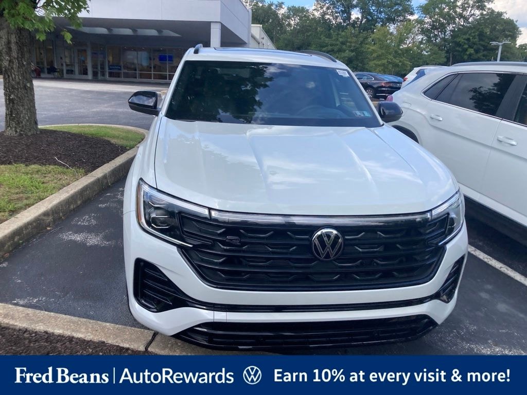 New 2026 Volkswagen Atlas Cross Sport SEL R-Line Black SUV