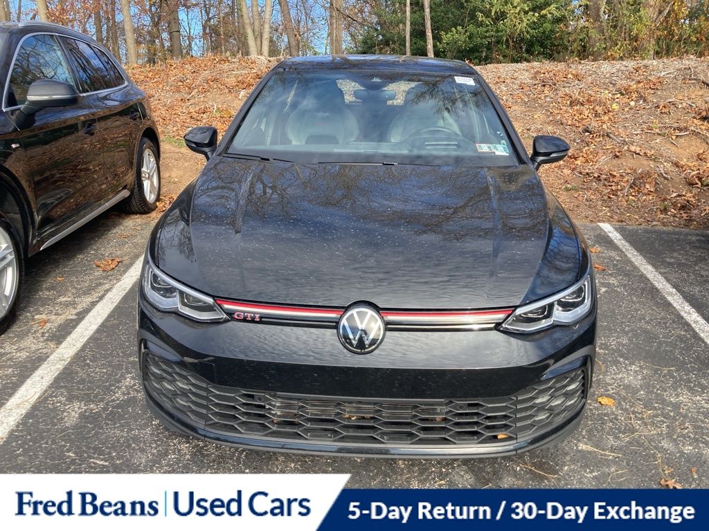 2024 Volkswagen Golf GTI 380 Autobahn photo 2