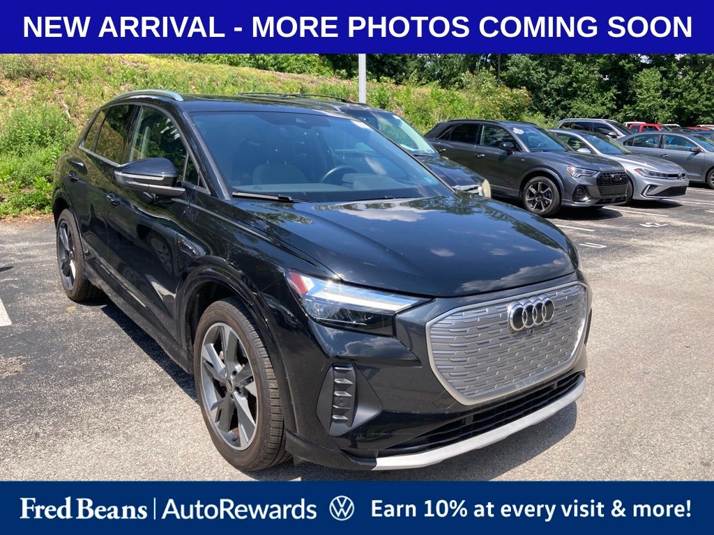2022 Audi Q4 e-tron 50 Premium Plus quattro's photo