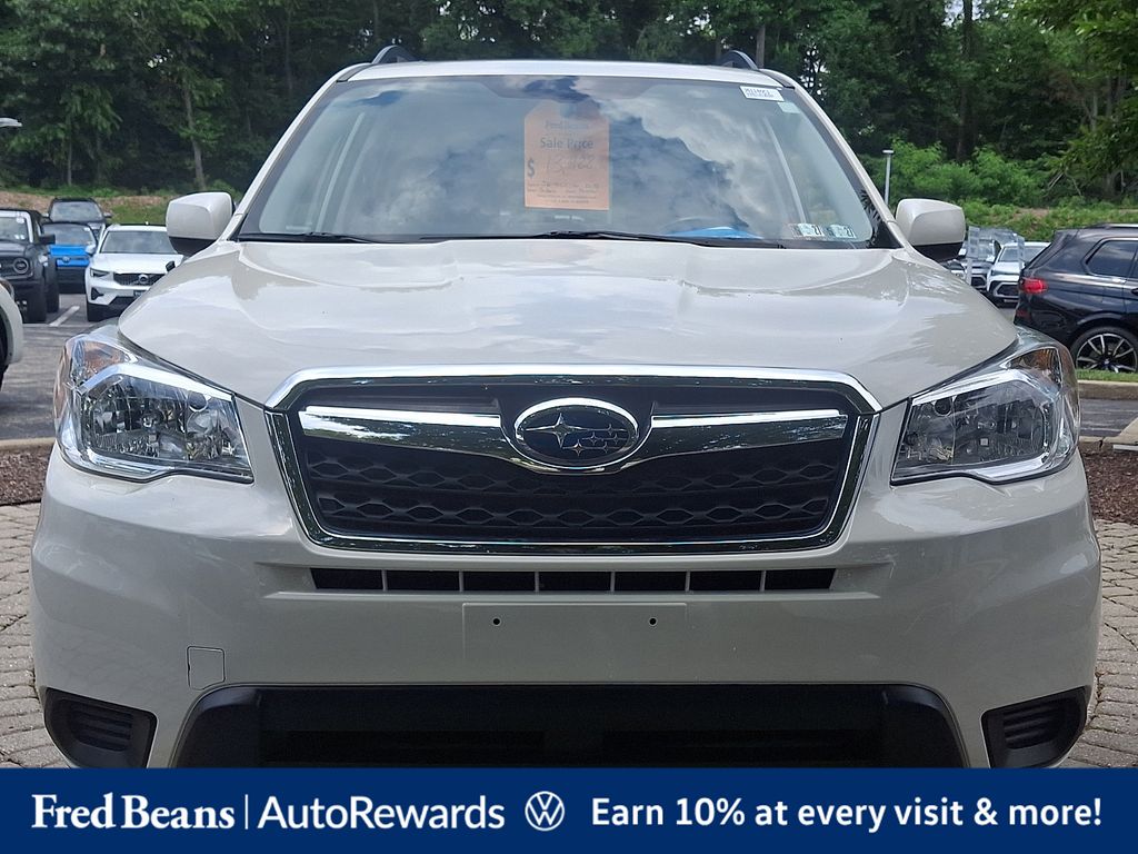 Used 2016 Subaru Forester i Premium with VIN JF2SJADC6GG543145 for sale in Devon, PA