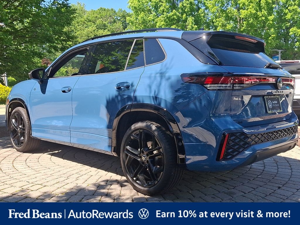 Certified 2025 Volkswagen Tiguan 2.0T SE R-Line Black SUV