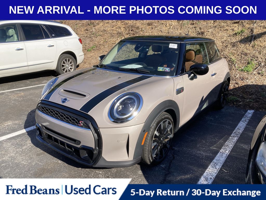2023 Mini Cooper 2 Door Hardtop S photo 3