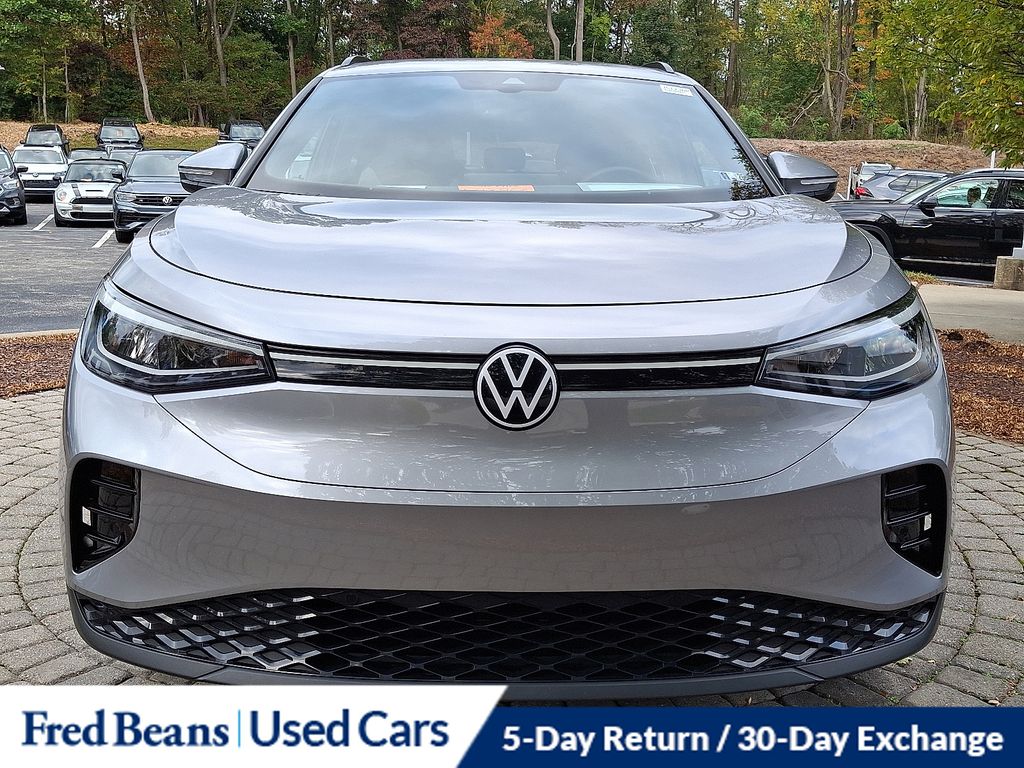 2023 Volkswagen ID.4 Pro photo 2