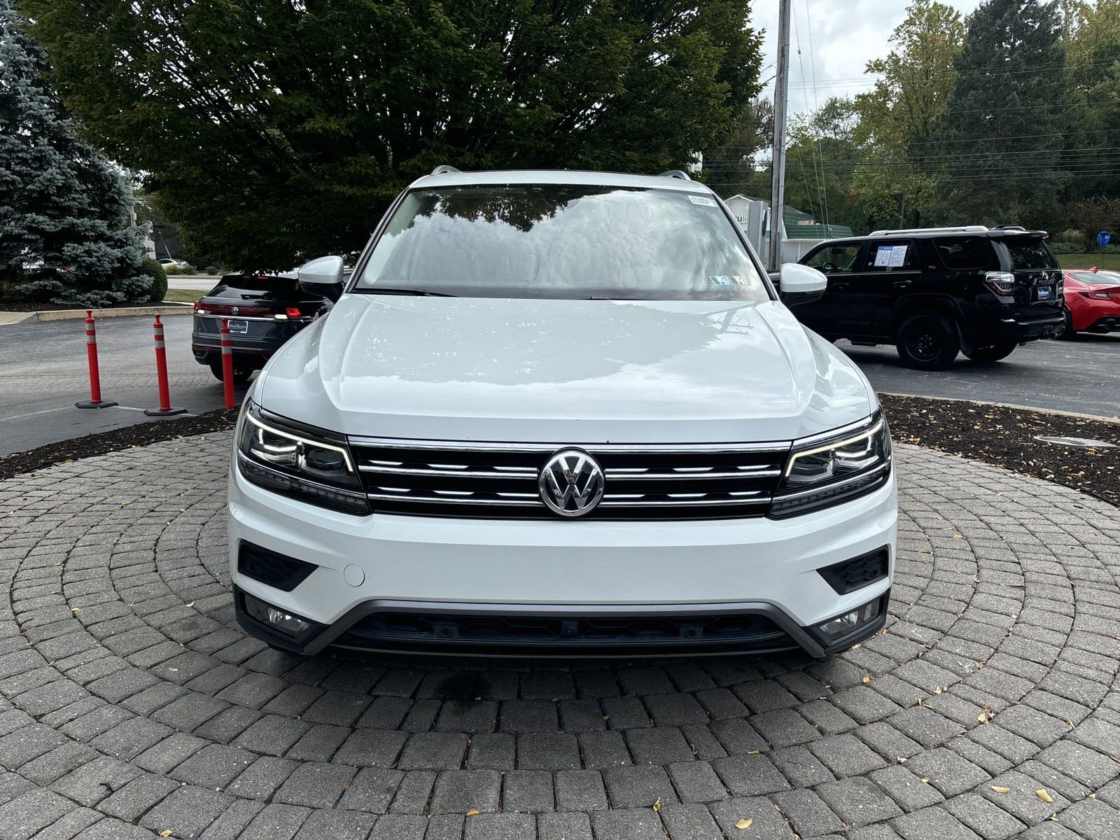 Used 2019 Volkswagen Tiguan SEL Premium with VIN 3VV4B7AX8KM099832 for sale in Devon, PA