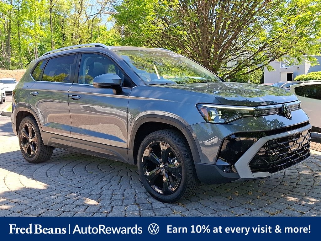 Used 2025 Volkswagen Taos 1.5T SEL SUV