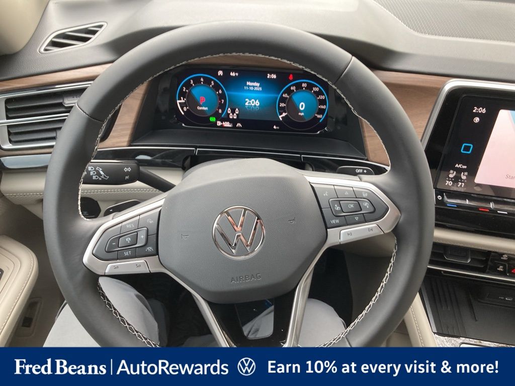 2026 Volkswagen Atlas SE w/Tech - Photo 17