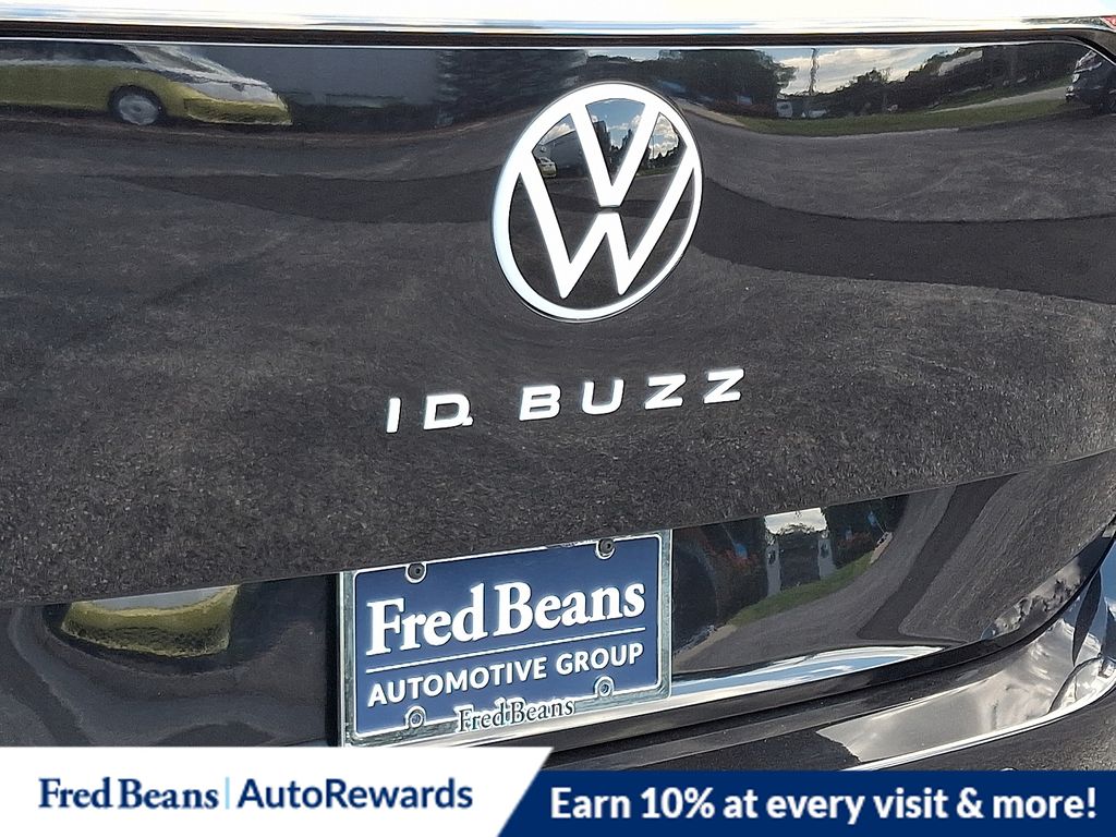 2025 Volkswagen ID. Buzz PRO S - Photo 11