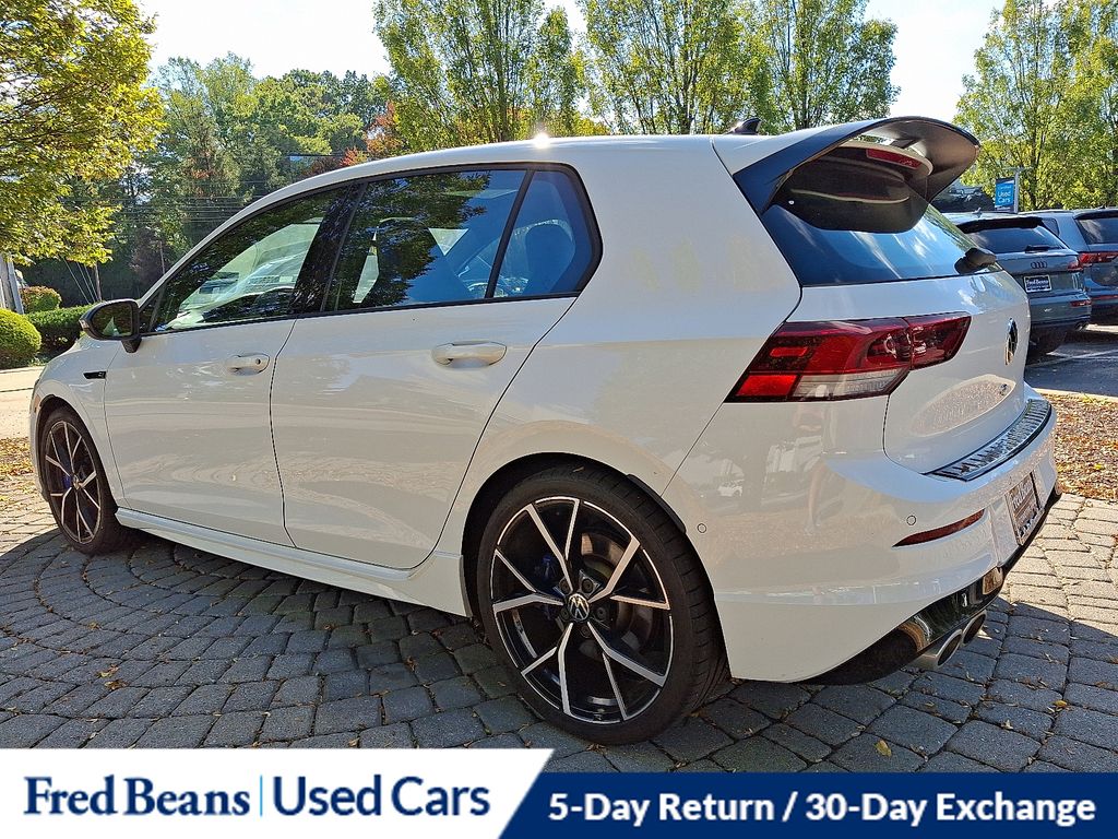 2024 Volkswagen Golf R photo 4