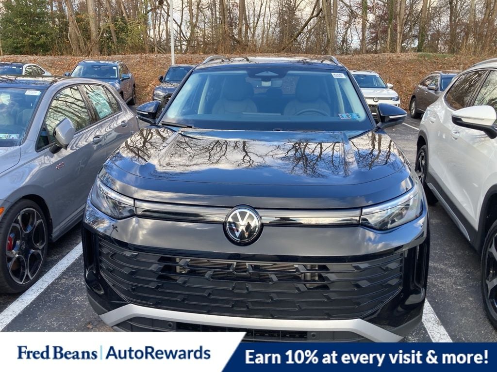 New 2026 Volkswagen Tiguan 2.0T SE SUV