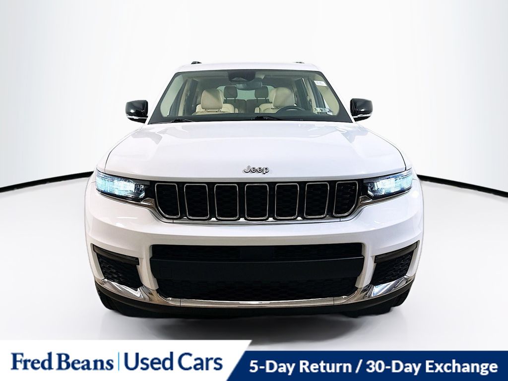 2021 Jeep Grand Cherokee Limited photo 2