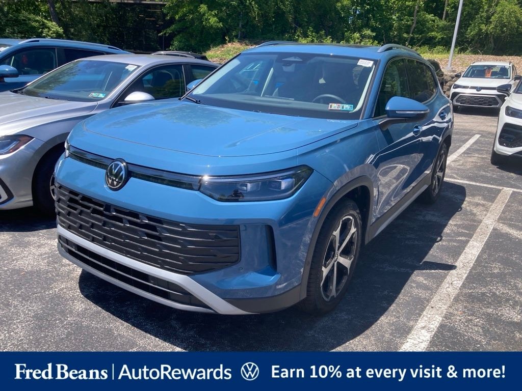 New 2026 Volkswagen Tiguan 2.0T SE SUV