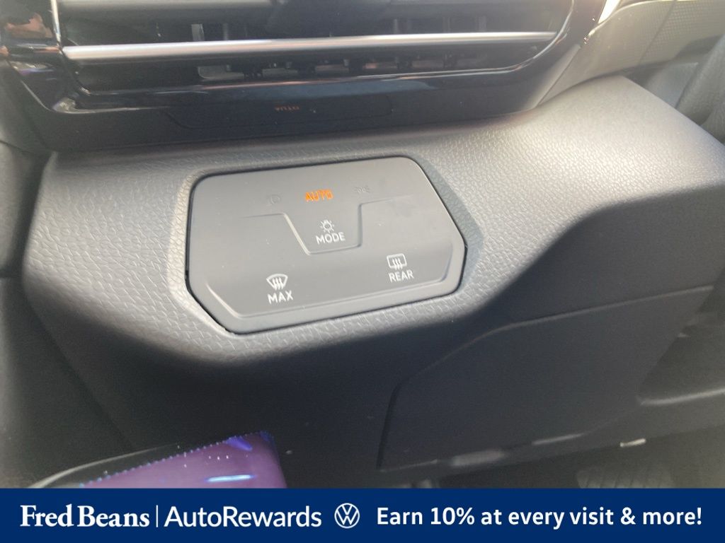 2025 Volkswagen ID.4 PRO - Photo 15