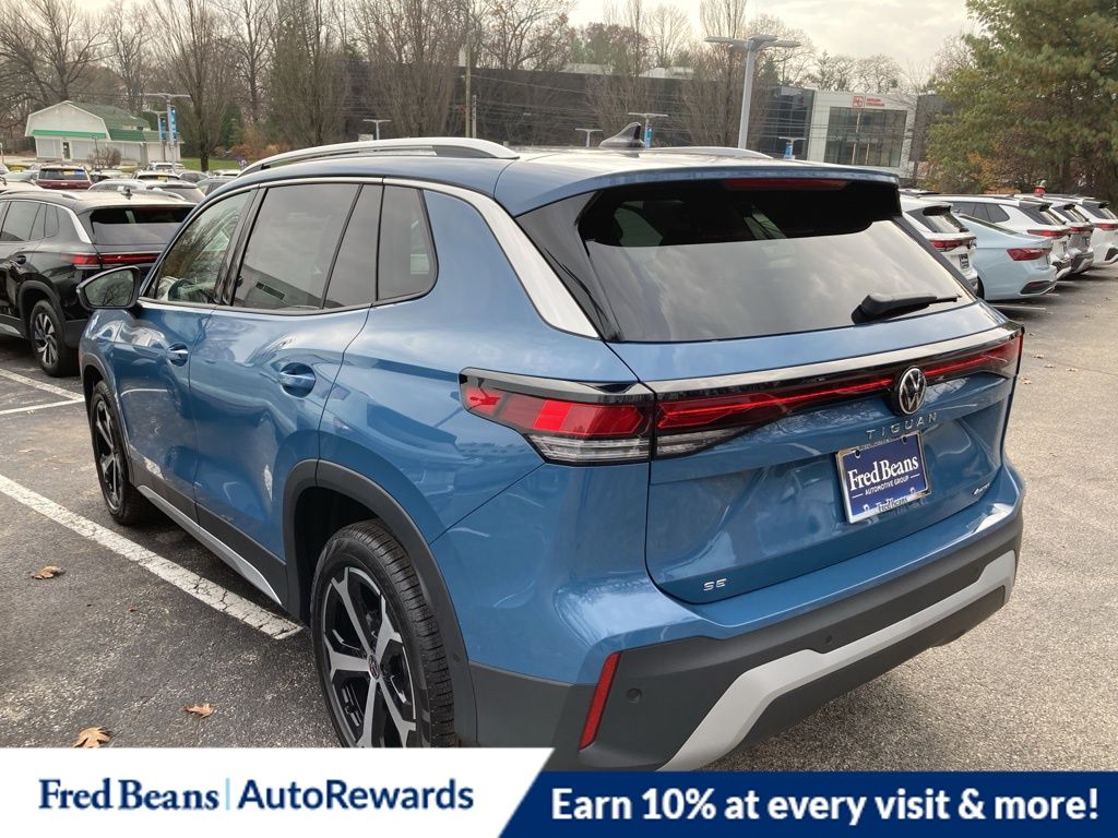 2026 Volkswagen Tiguan SE photo 4