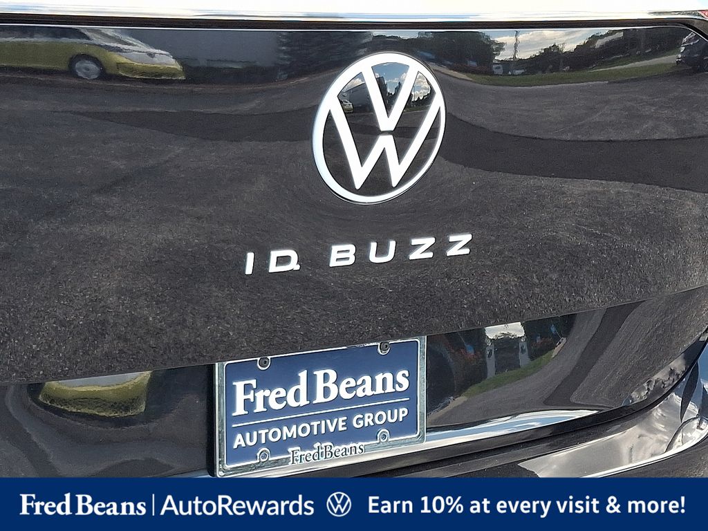 2025 Volkswagen ID. Buzz PRO S - Photo 14