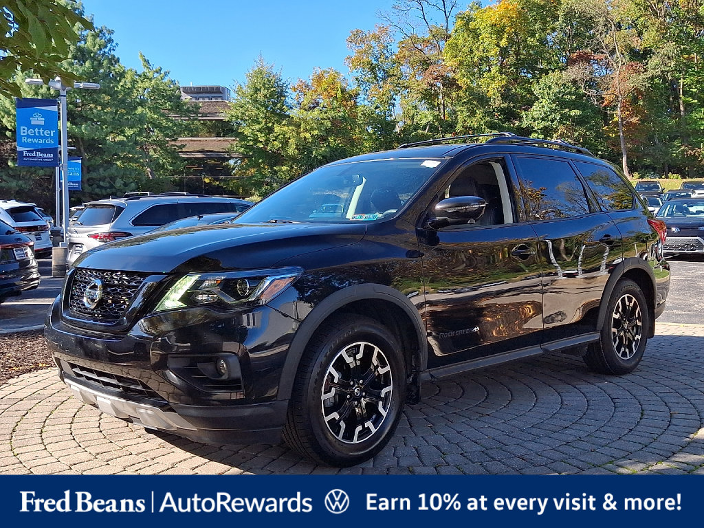 Used 2020 Nissan Pathfinder SL SUV