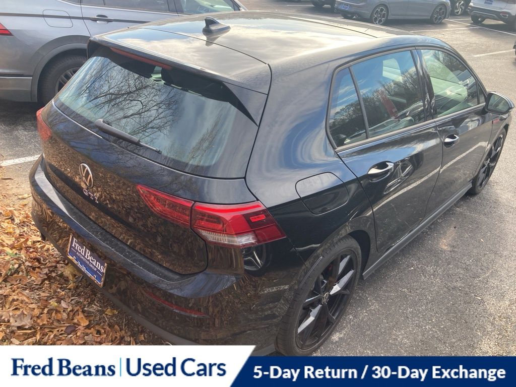 2024 Volkswagen Golf GTI 380 Autobahn photo 4