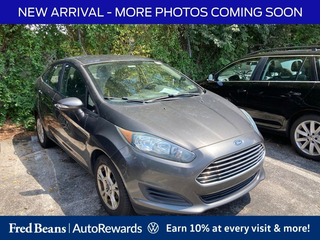 Used 2016 Ford Fiesta SE Sedan
