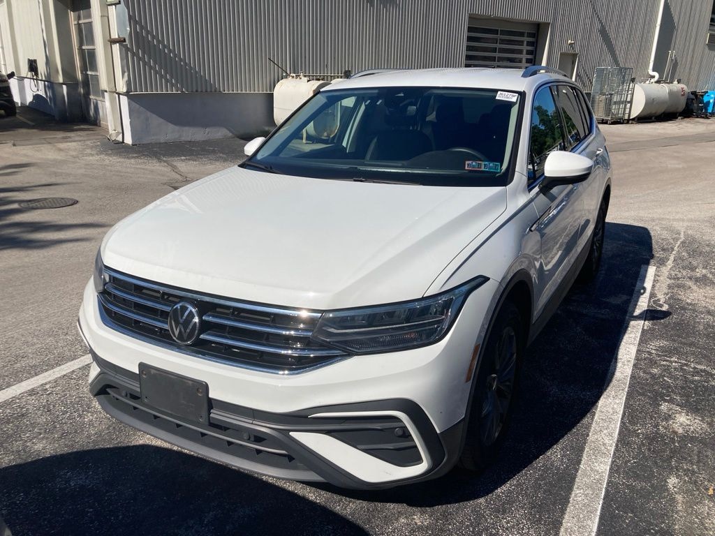 Certified 2024 Volkswagen Tiguan 2.0T SE SUV