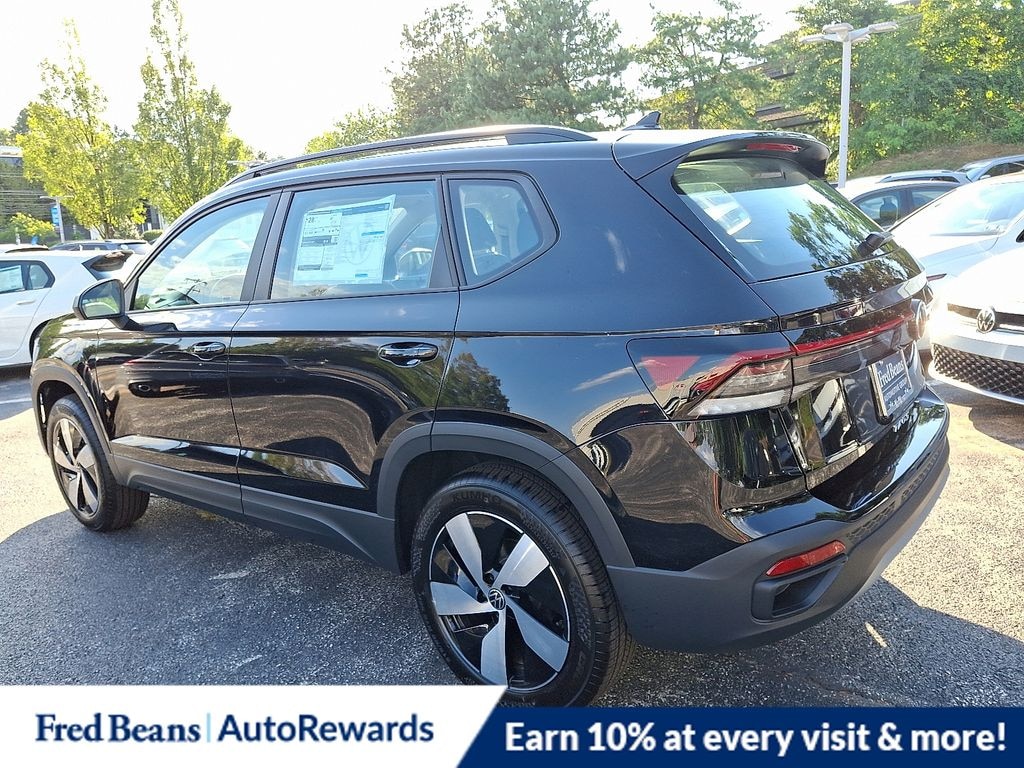 New 2025 Volkswagen Taos 1.5T S SUV