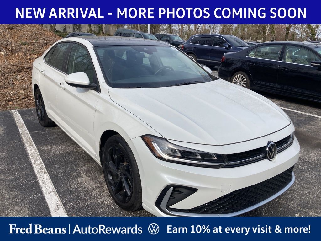 2025 Volkswagen Jetta 1.5T SE Auto SULEV's photo