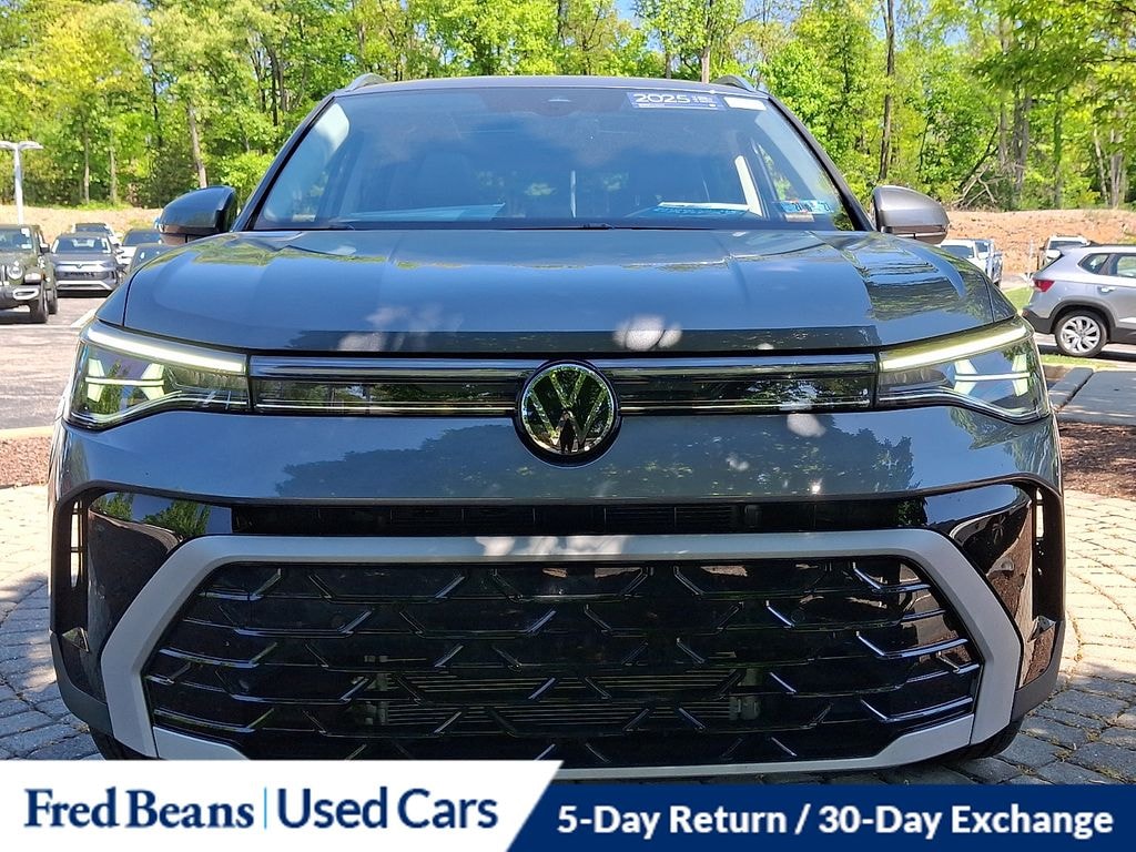 Used 2025 Volkswagen Taos 1.5T SEL SUV