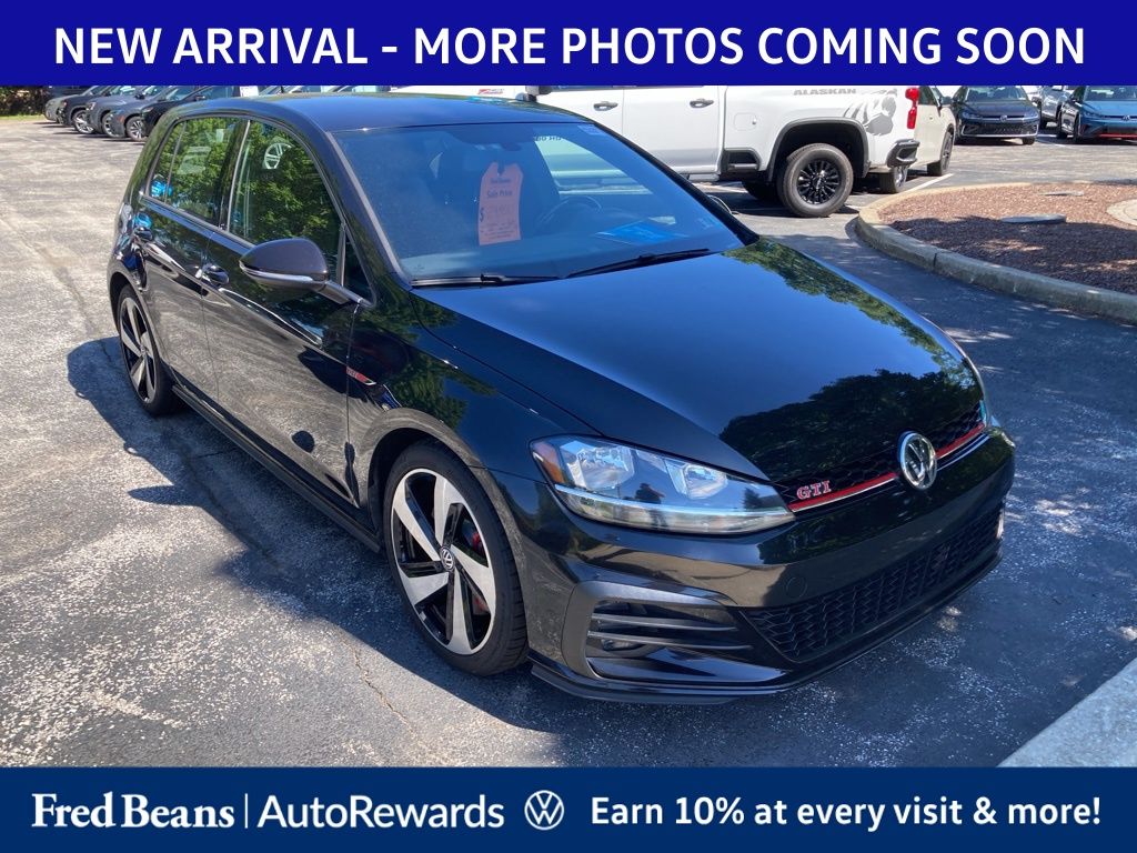 2019 Volkswagen Golf GTI 2.0T S 4-door's photo