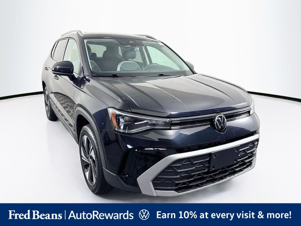 Used 2025 Volkswagen Taos 1.5T SE SUV
