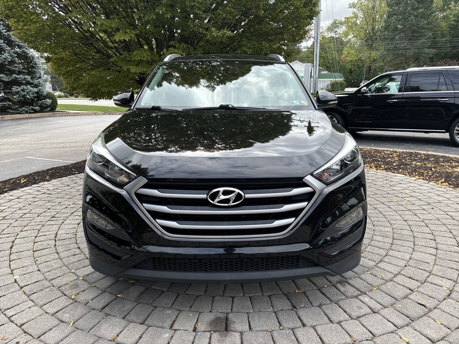 Used 2018 Hyundai Tucson SEL with VIN KM8J3CA41JU776271 for sale in Devon, PA