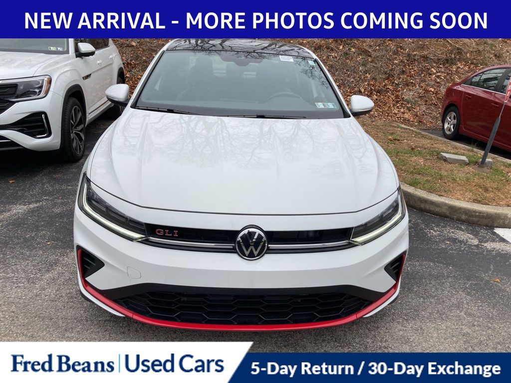 2025 Volkswagen Jetta GLI 2.0T Autobahn photo 2