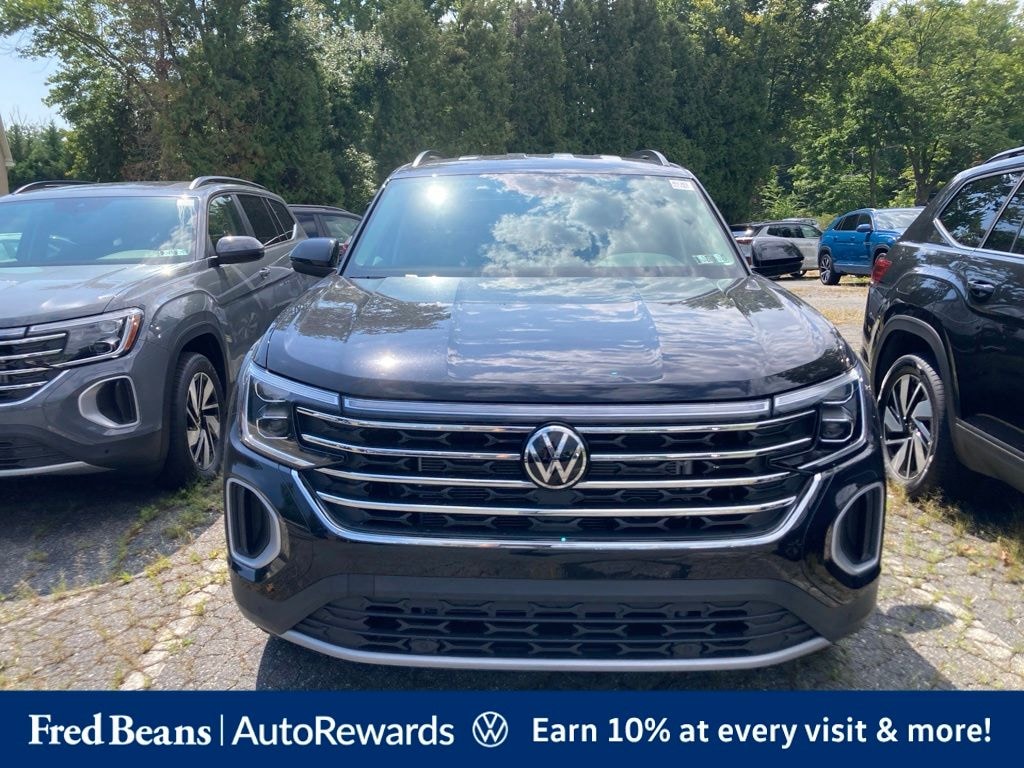 New 2026 Volkswagen Atlas SE w/Technology SUV