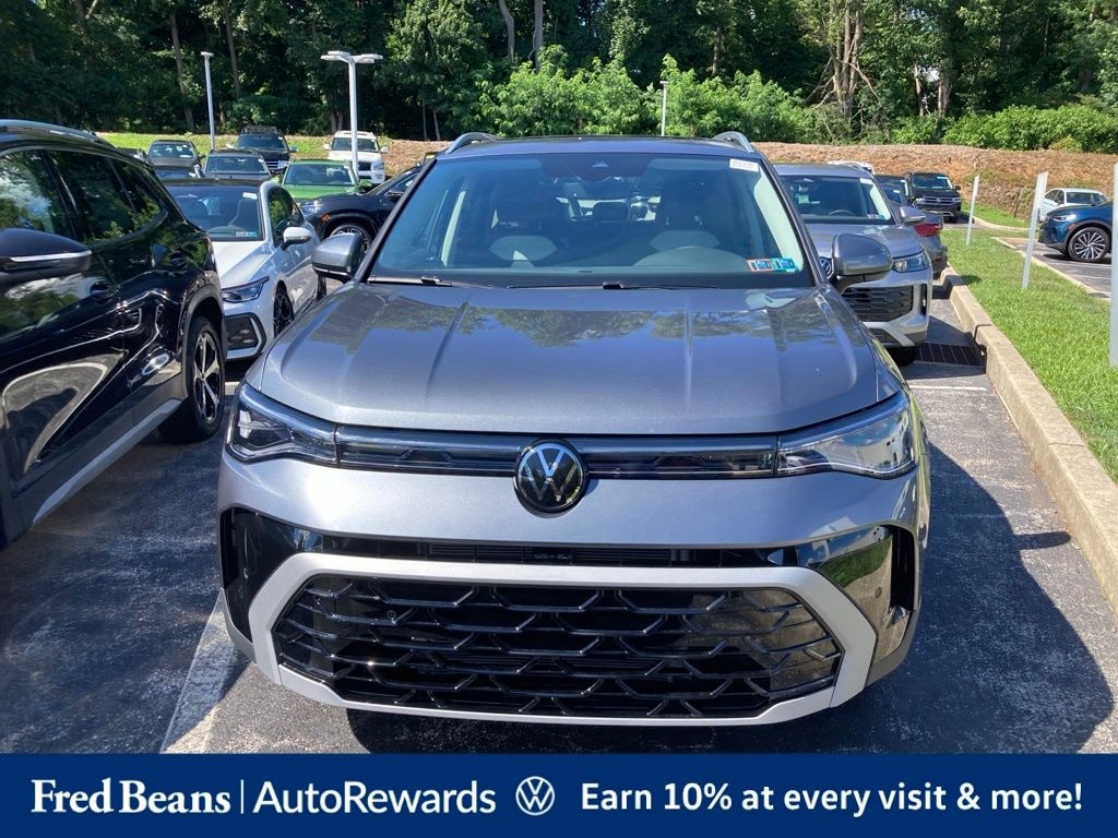 New 2026 Volkswagen Taos 1.5T SEL SUV