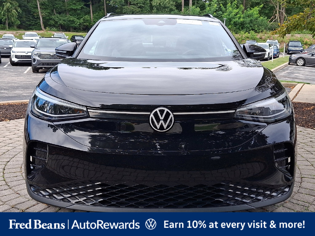 Certified 2024 Volkswagen ID.4 PRO with VIN 1V2CRPE81RC018592 for sale in Devon, PA