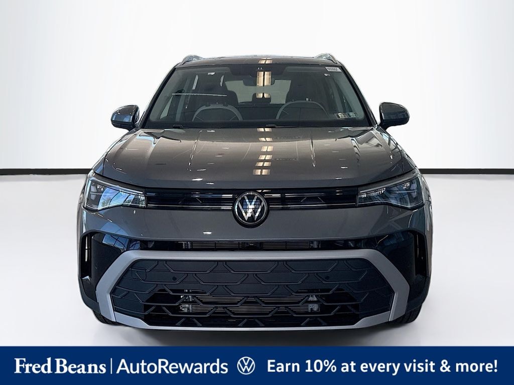 New 2026 Volkswagen Taos 1.5T SE SUV