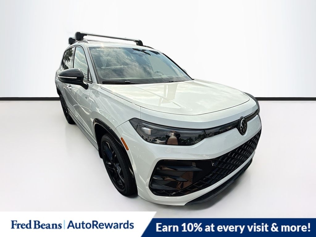 New 2025 Volkswagen Tiguan 2.0T SE R-Line Black SUV