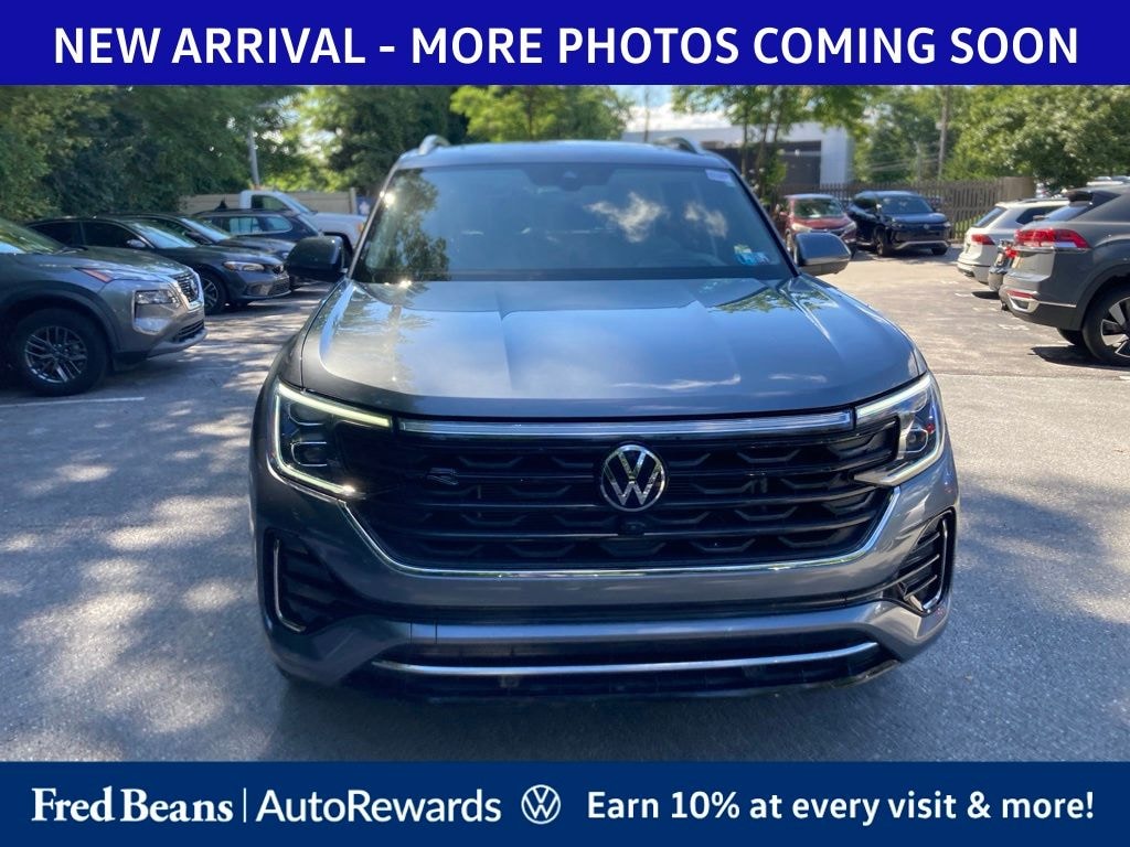 Used 2024 Volkswagen Atlas 2.0T SEL Premium R-Line SUV