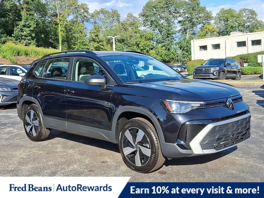 New 2025 Volkswagen Taos 1.5T S SUV