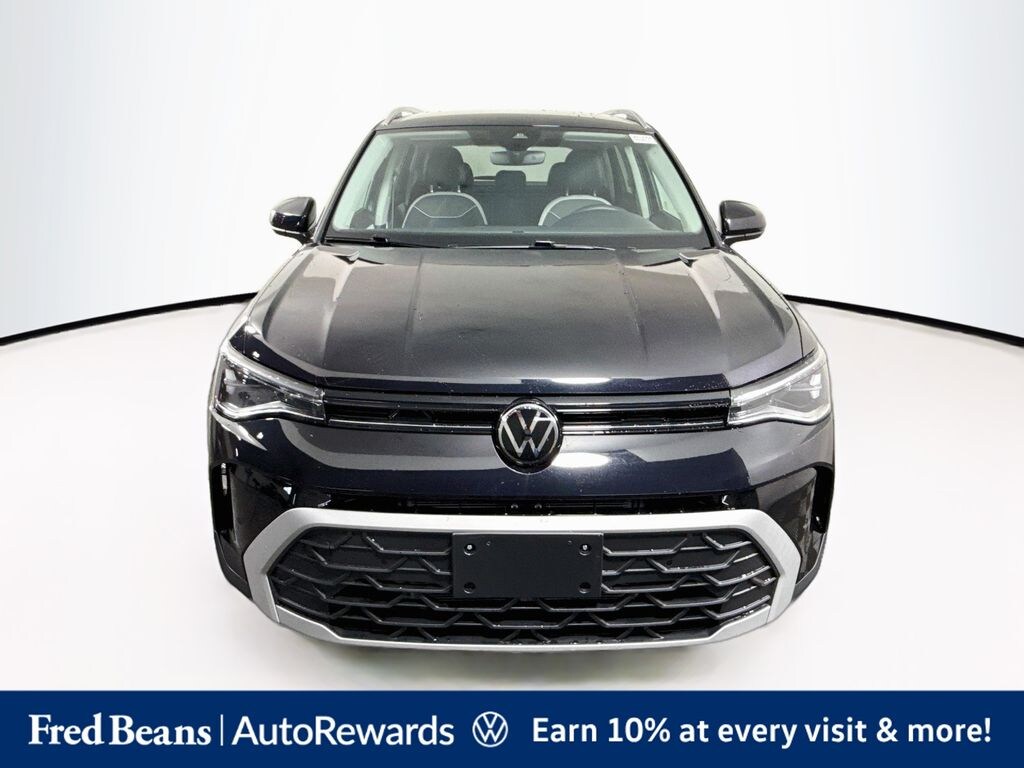 Used 2025 Volkswagen Taos 1.5T SE SUV