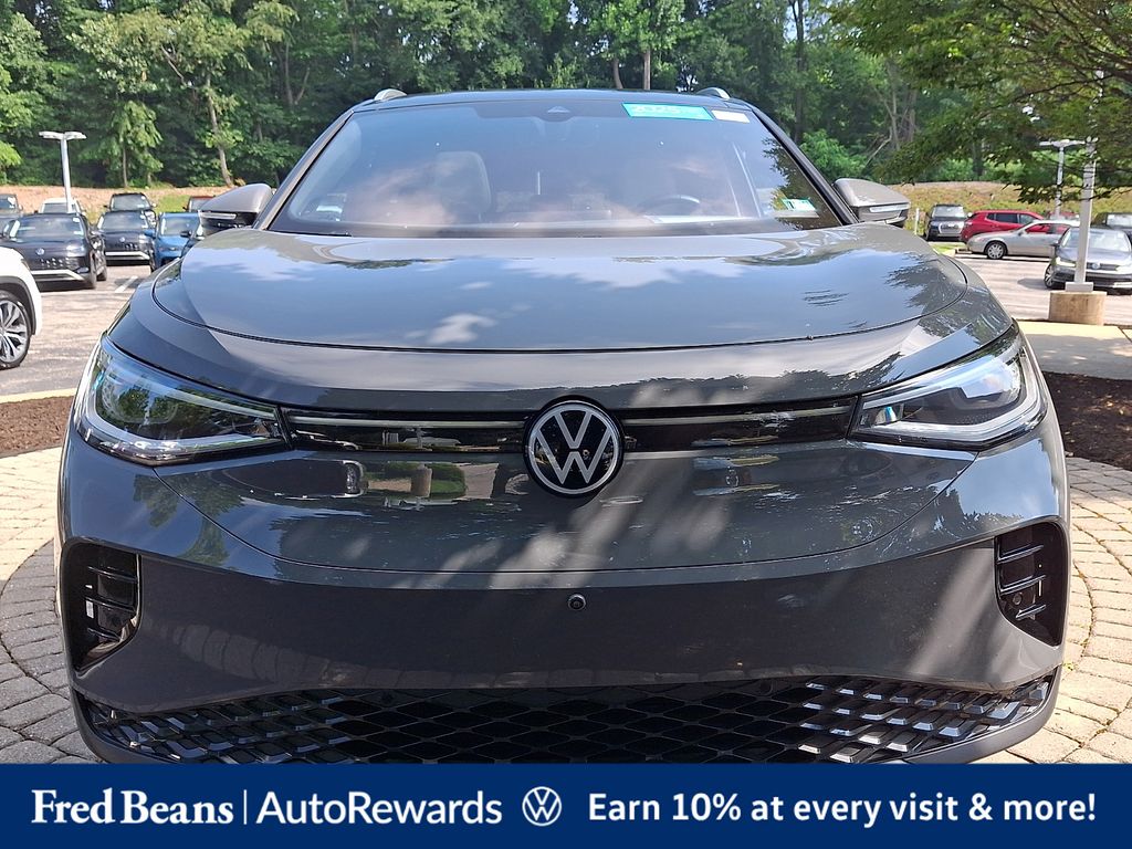 Certified 2025 Volkswagen ID.4 PRO S PLUS with VIN 1V2JSPE88SC015075 for sale in Devon, PA