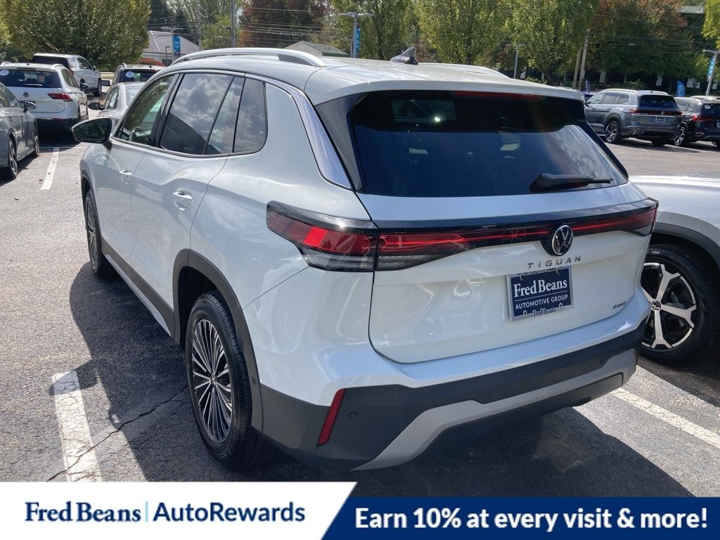 New 2025 Volkswagen Tiguan 2.0T S SUV