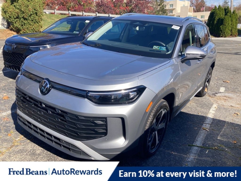 New 2026 Volkswagen Tiguan 2.0T SE SUV