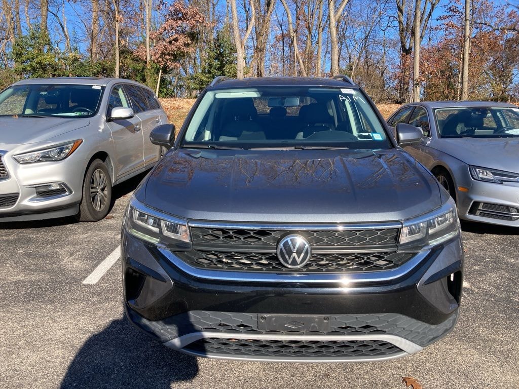 Certified 2022 Volkswagen Taos 1.5T SE 4MOTION SUV