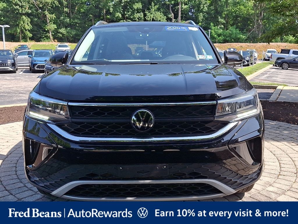 Certified 2024 Volkswagen Taos 1.5T SE SUV