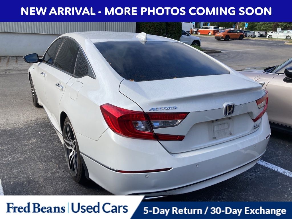 2022 Honda Accord Hybrid Touring photo 4
